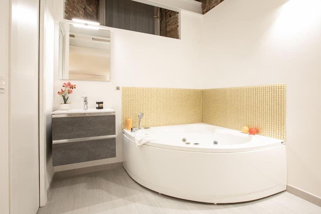 Memorable Jacuzzi Suite Navona - Top Collection Rom Exterior foto